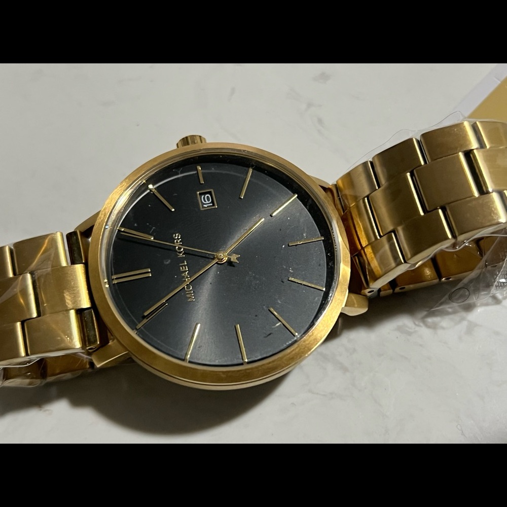 Mens Michael Kors Watch - Picture 3 of 3